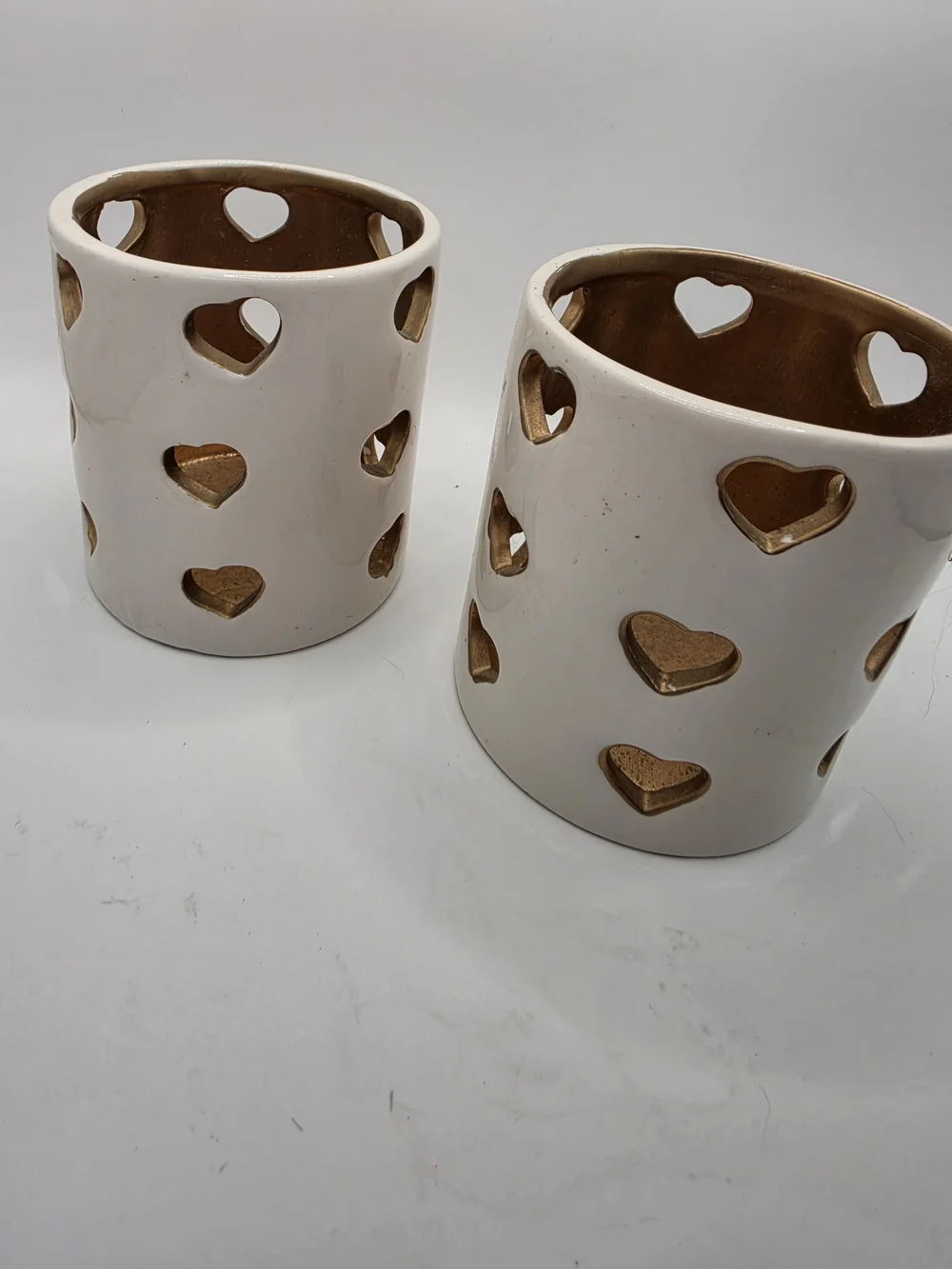 Newclassic Set Of 2 White Ceramic Heart Cutout Votive Candle Luminary Holder